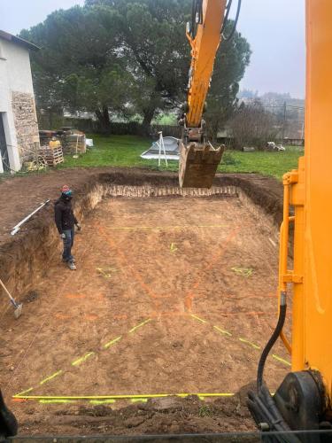 TERRASSEMENT PISCINE BULLY